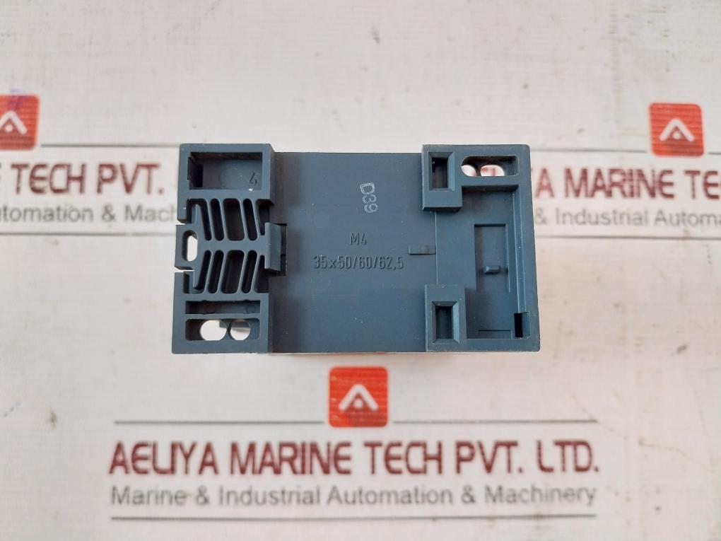Siemens 7Pu4140-2Bt20 Time Relay Ac 380/440V 50/60Hz