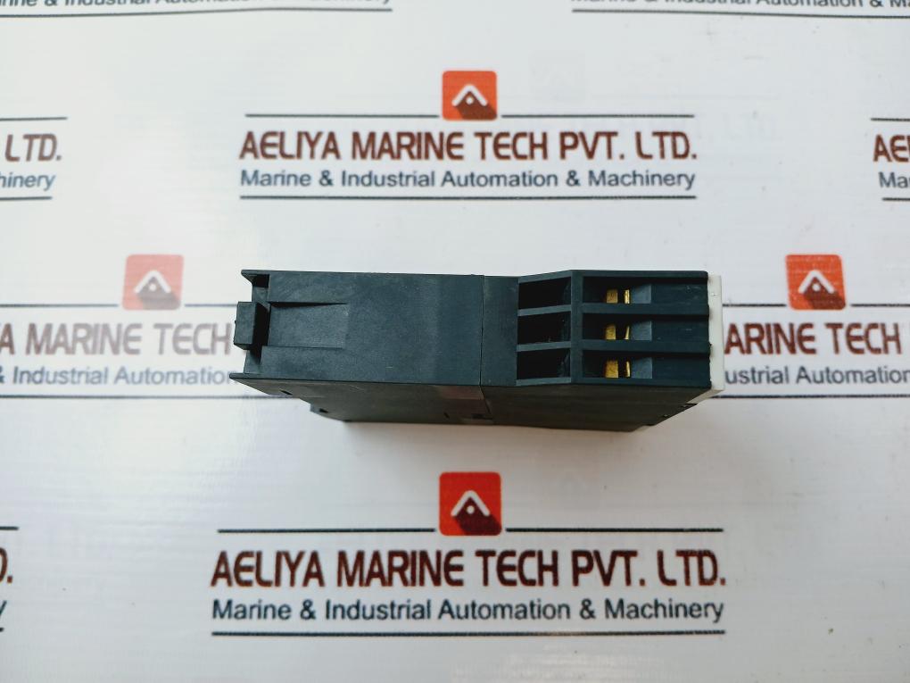 Siemens 7Pu4220-2Bj20 Time Relay 220V 50/60Hz