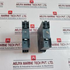 Siemens 7Pu4220-2Bj20 Time Relay 50/60 Hz