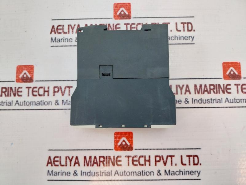 Siemens 7Pu4220-2Bj20 Time Relay 50/60Hz 10S...100H