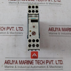 Siemens 7Pu4320-2Bn20 Multifunction Time Relay 50/60Hz ..100H Vde 0435/Iec 255