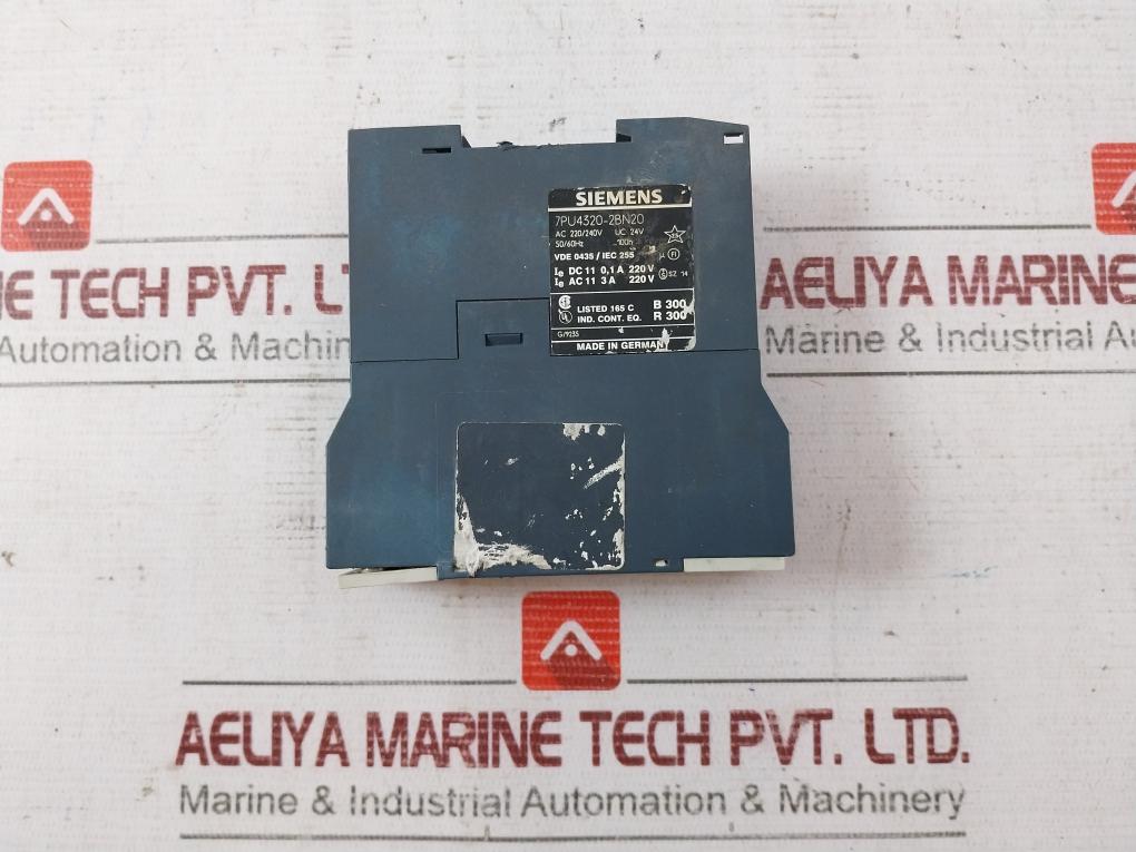 Siemens 7Pu4320-2Bn20 Multifunction Time Relay 50/60Hz ..100H Vde 0435/Iec 255