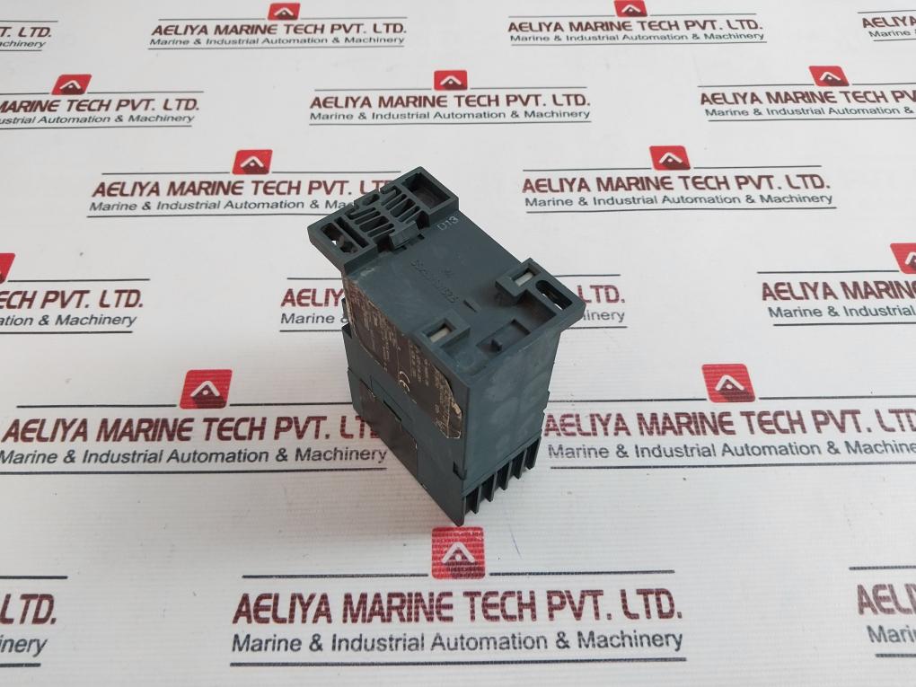 Siemens 7Pu4340-2At20 Off Delay Time Relay 10S-100H 50/60Hz