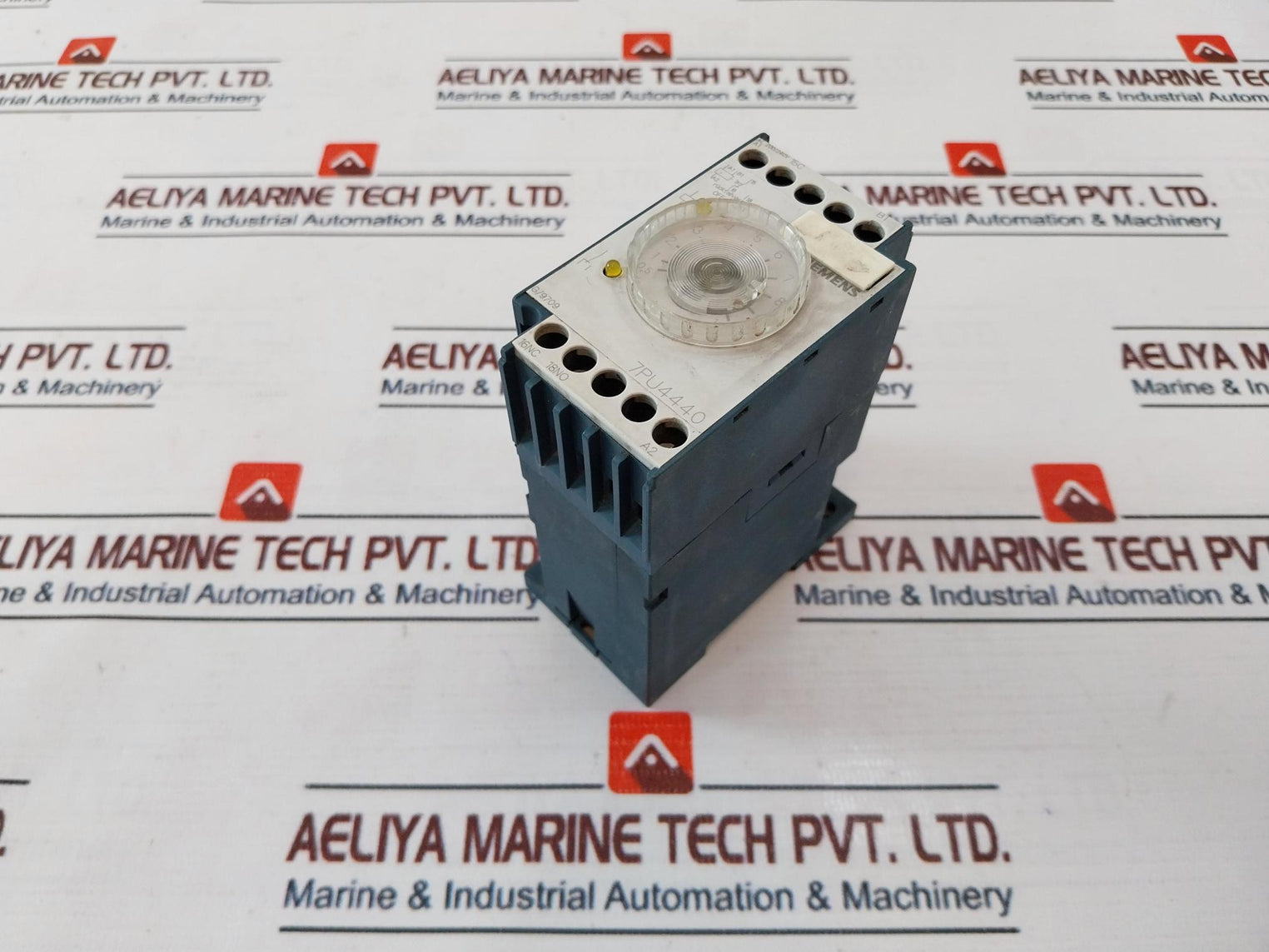 Siemens 7Pu4440-1An20 Timing Relay 0.5-10S