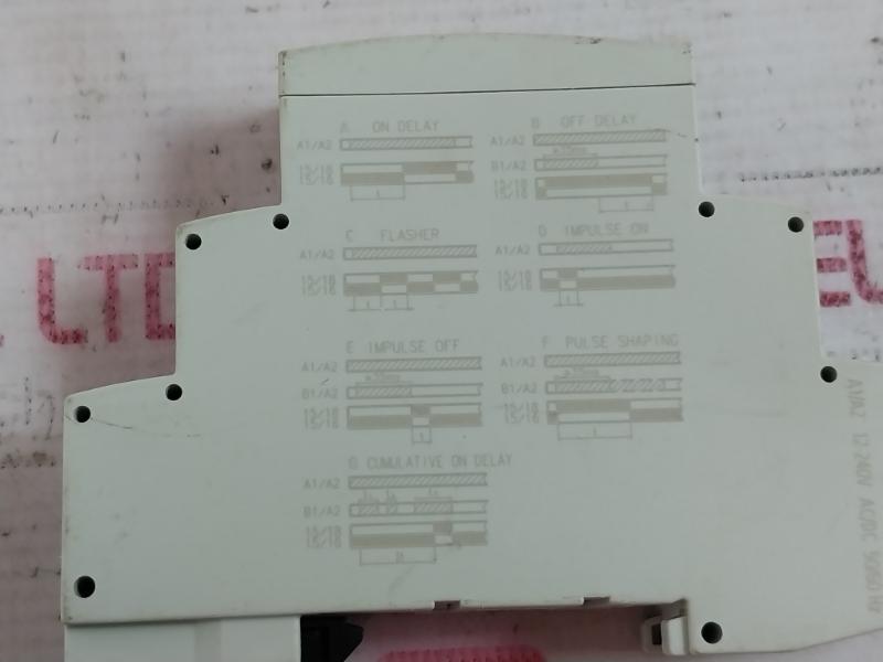 Siemens 7Pv1508-1Aw30 Multifunction Timing Relay 12-240Vac/Dc 50/60Hz 5A 300V