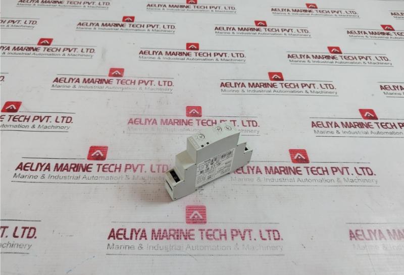 Siemens 7Pv1508-1Aw30 Multifunction Timing Relay 12-240Vac/Dc 50/60Hz 5A 300V