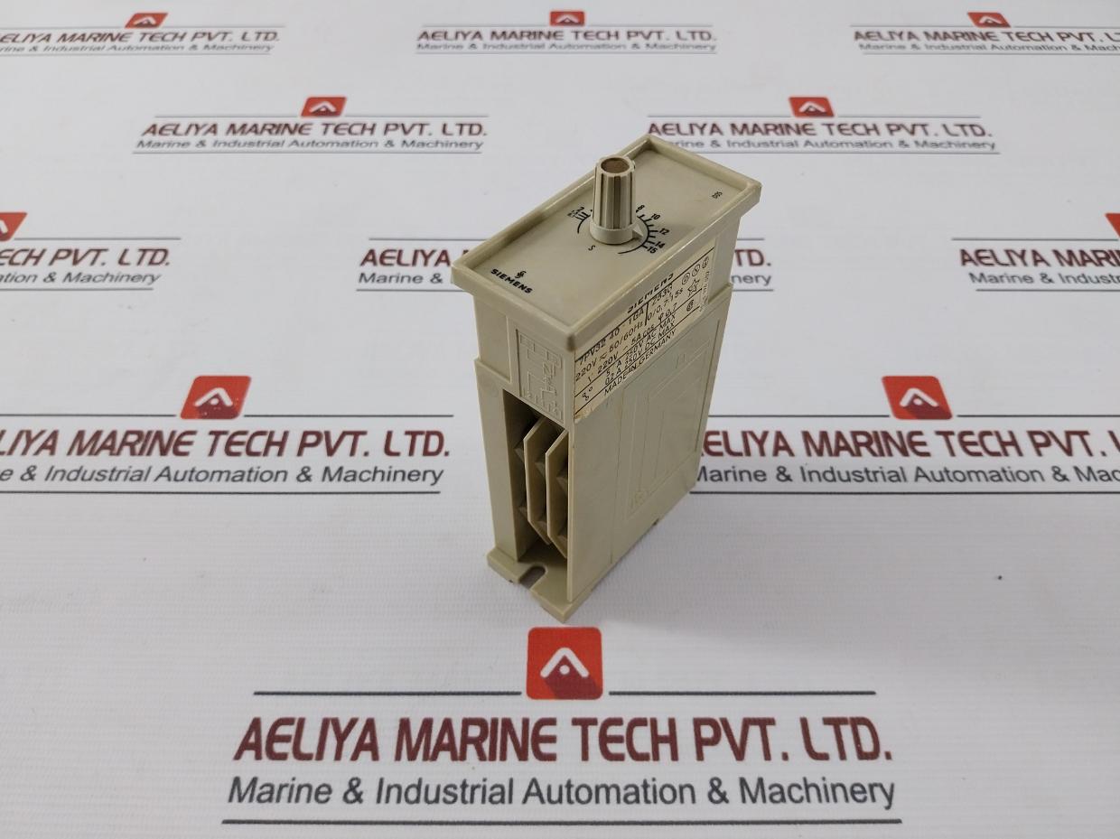 Siemens 7Pv32 40-1Ga Timer Relay 220V 5A Ac/Dc