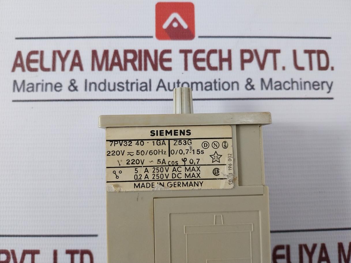 Siemens 7Pv32 40-1Ga Timer Relay 220V 5A Ac/Dc