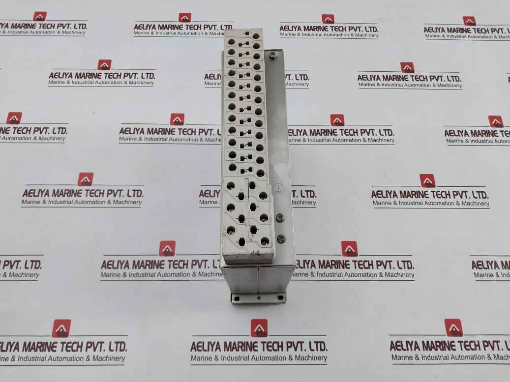 Siemens 7Sj6001-5Ea00-0Da0/Bb Overcurrent Protection Relay 240Vac (Not Working)