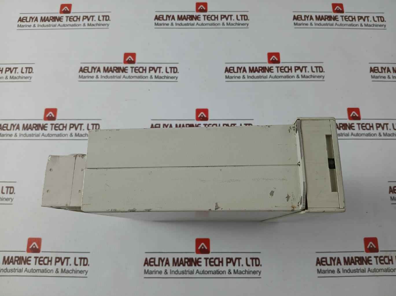 Siemens 7Sj6005-5Ea00-0Da0/Bb Overcurrent Protection Relay 5A 50-60Hz Rs485