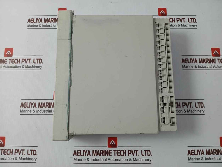Siemens 7Sj6005-5Ea00-0Da0/Bb Overcurrent Protection Relay Rs485 5A 240Vac