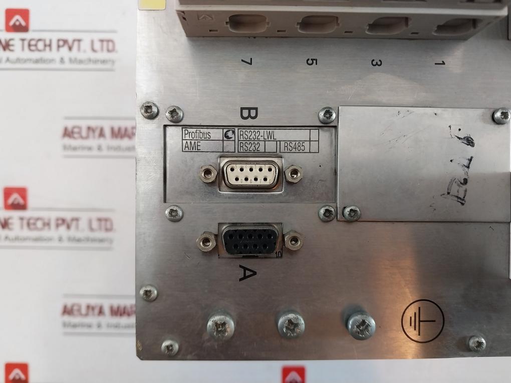 Siemens 7Sj6211-5Eb90-1Fe0/Gg Overcurrent Time Protection Control
