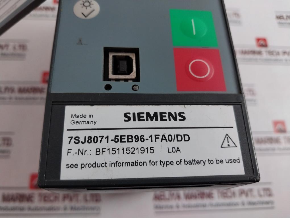 Siemens 7Sj8071-5Eb96-1Fa0/Dd Variable Speed Inverter Drive