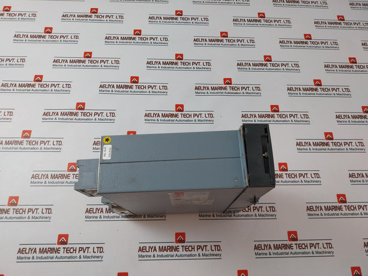 Siemens 7Sk8031-5Eb90-1He0/Cc Overcurrent Protection Relay 100V To 125V