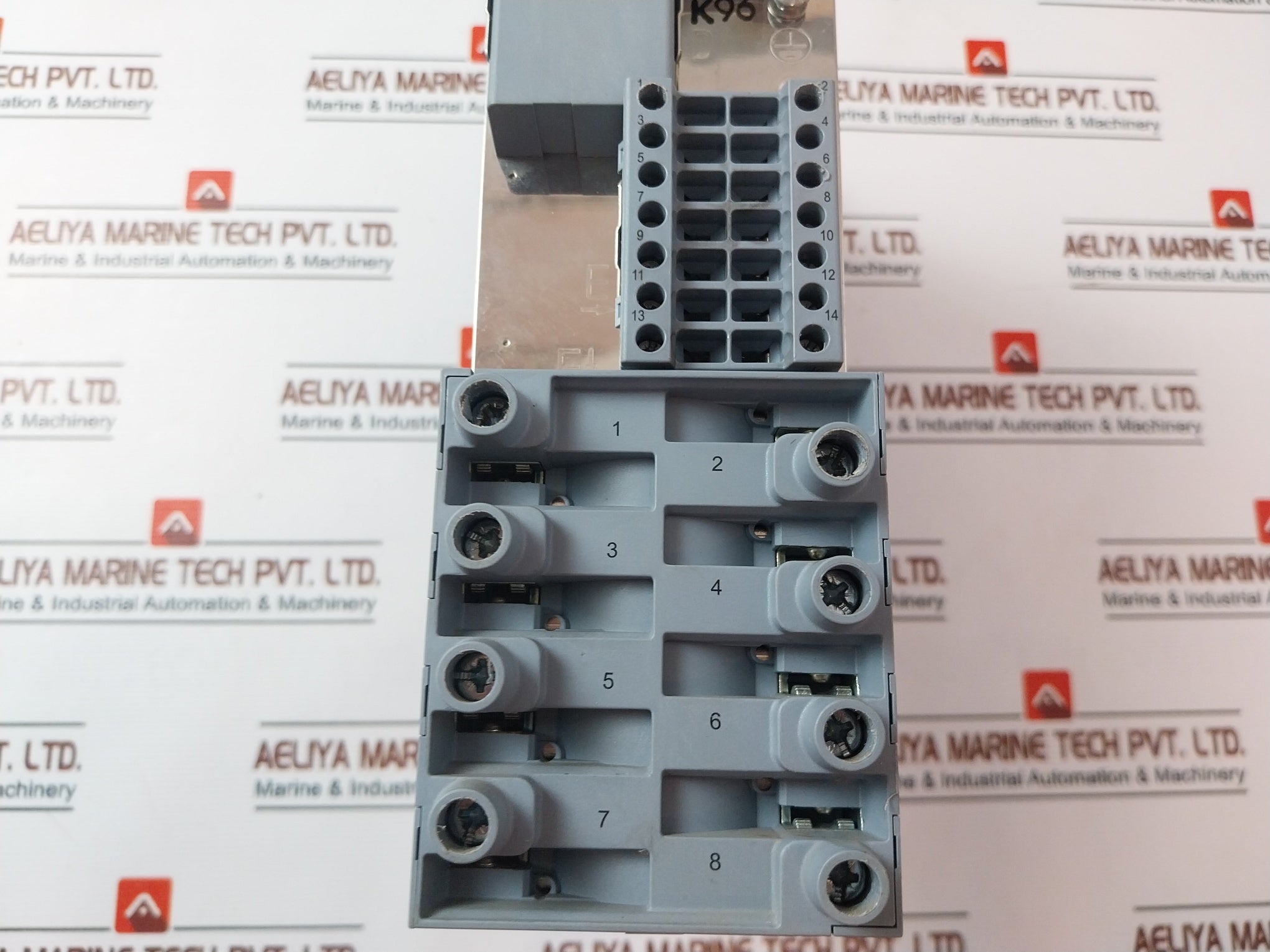 Siemens 7Sk8031-5Eb90-1He0/Cc Overcurrent Protection Relay 100V To 125V