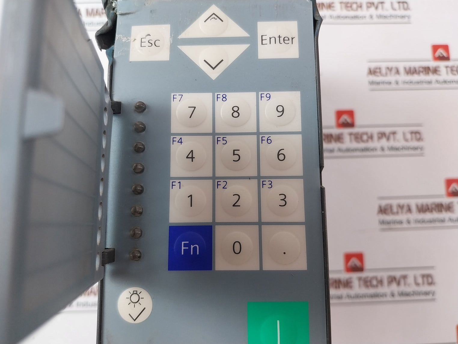 Siemens 7Sk8031-5Eb90-1He0/Cc Overcurrent Protection Relay 100V To 125V