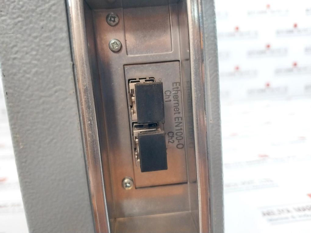 Siemens 7Sk8031-5Eb90-1He0/Cc Overcurrent Protection Relay 5A/240V Ac