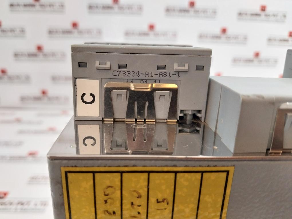 Siemens 7Sk8031-5Eb90-1He0/Cc Overcurrent Protection Relay 5A/240V Ac