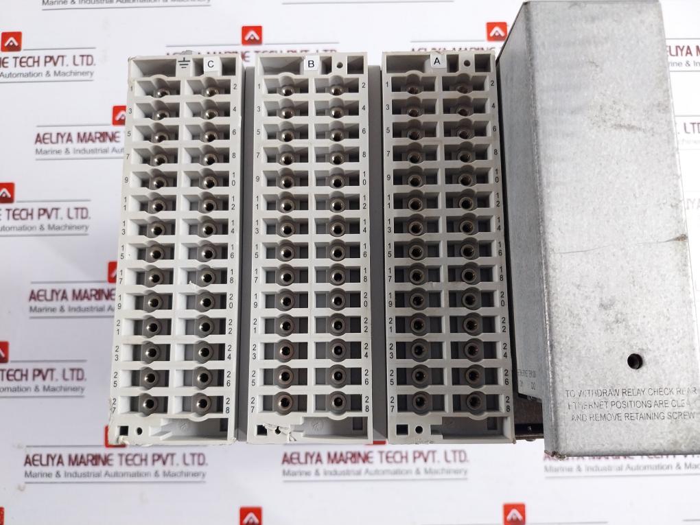 Siemens 7Sr21031Ba770Ca0/Cc Over Current Relay 50/60Hz 30/220V,88V