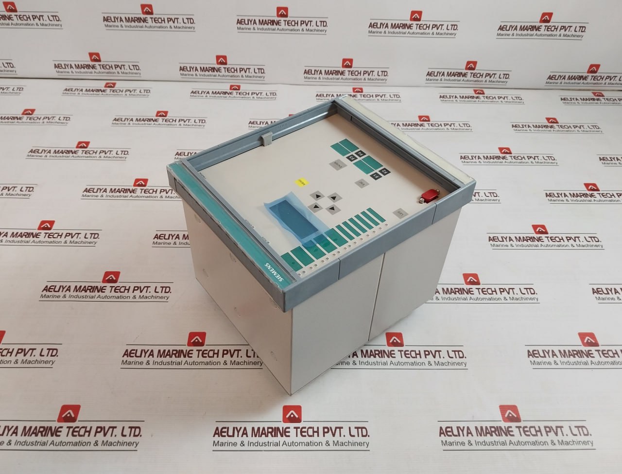 Siemens 7Ss5231-5Ea01-0Aa1/Hh Busbar Protection Bay Unit 50,60Hz 48V-250V Dc