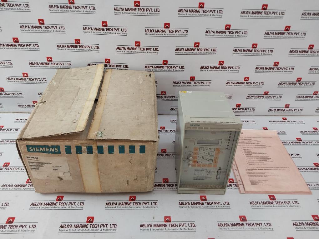 Siemens 7Ut5125-5Cb01-0Ba0/Ll Differential Protection Relay 220,250V Dc