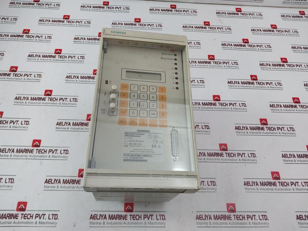 Siemens 7Ut5125-5Cb01-0Ba0/Ll Differential Protection Relay 220,250V Dc