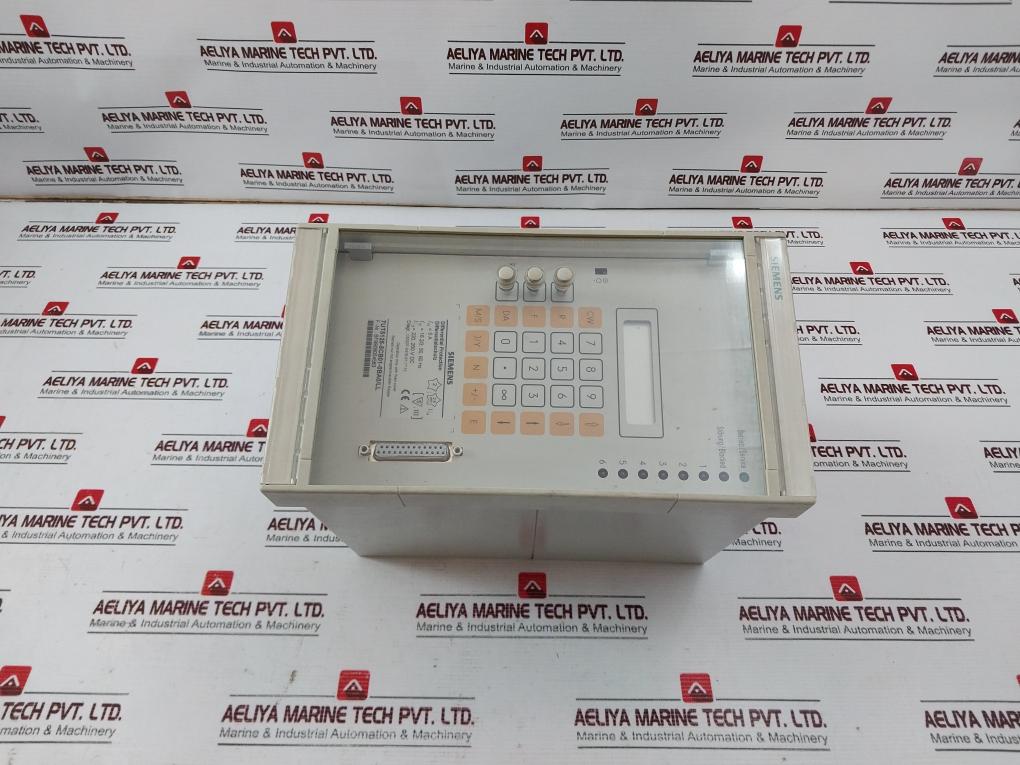 Siemens 7Ut5125-5Cb01-0Ba0/Ll Differential Protection Relay 220,250V Dc