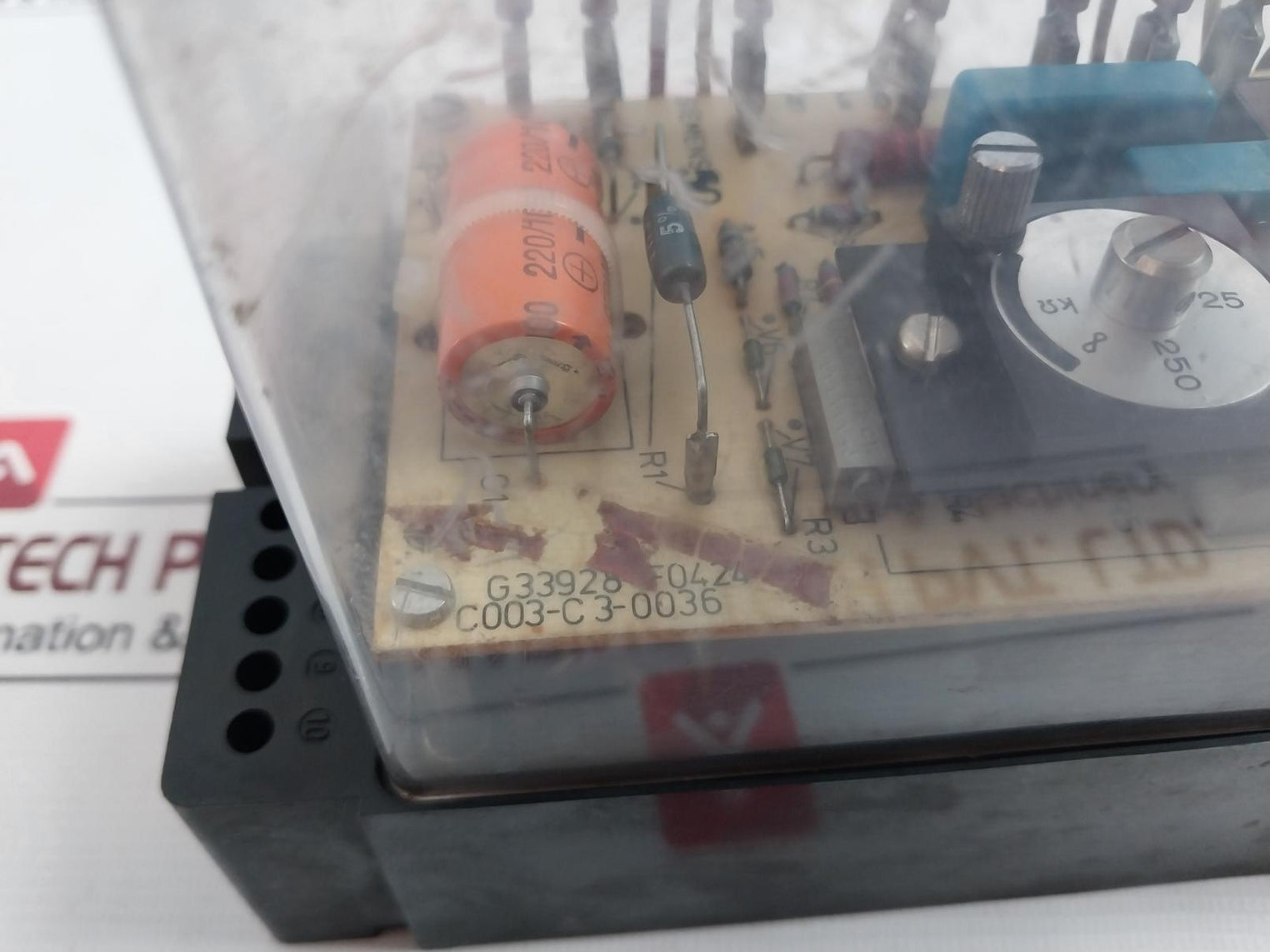 Siemens 7Vc 5000-1 Earth Leakage Monitor G33928 F0424 C003-c3-0036 50/60 Hz