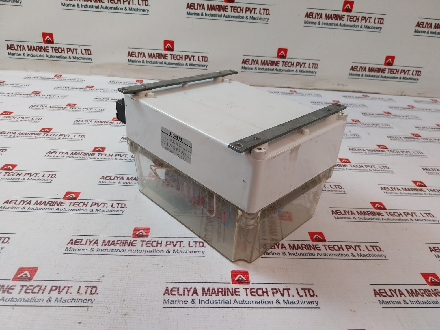 Siemens 7Ve 8033 Control Relay 400V/450V 50Hz/60Hz G33928-g06463-c001-d9-0036