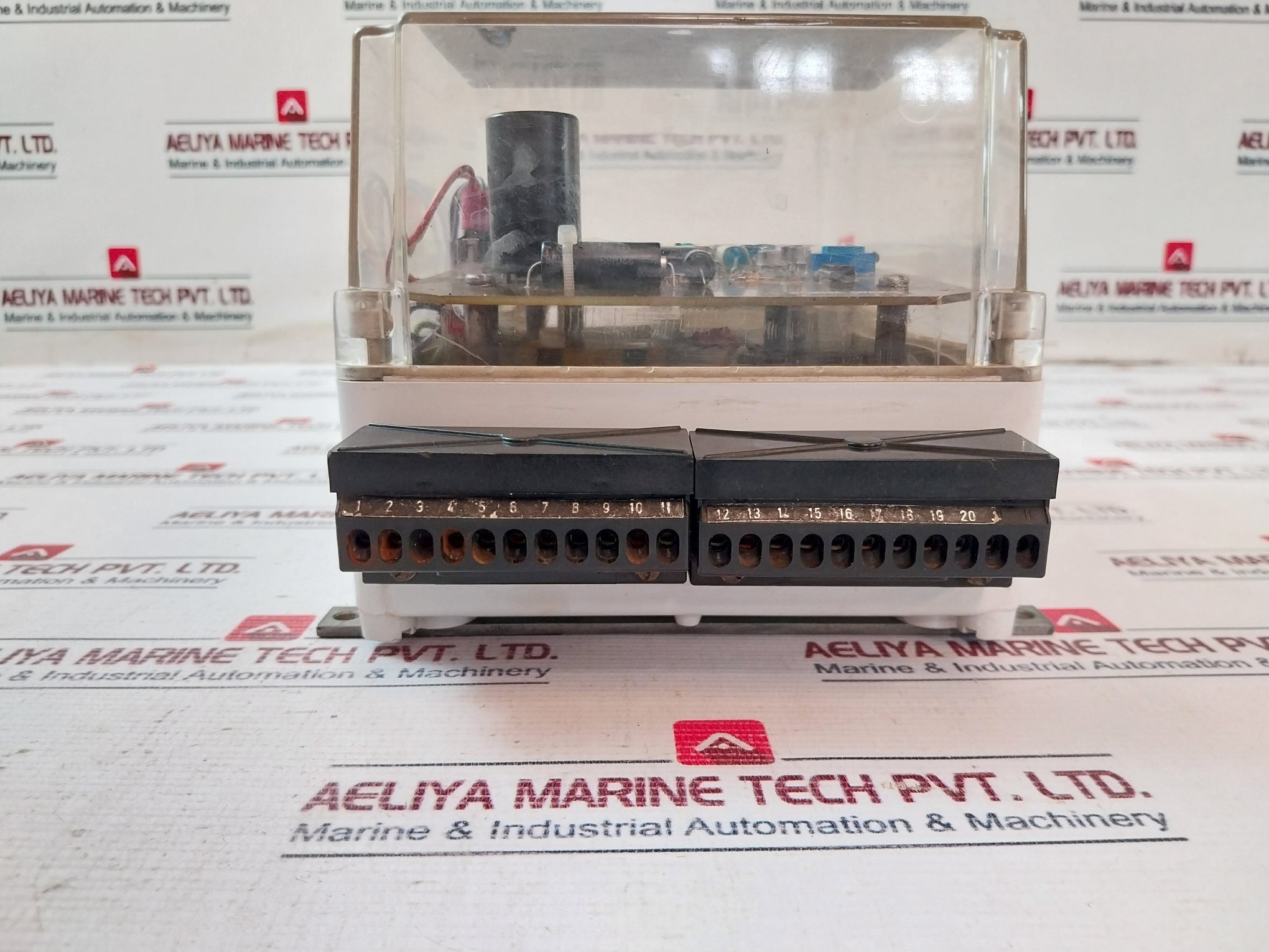 Siemens 7Ve 8033 Control Relay 400V/450V 50Hz/60Hz G33928-g06463-c001-d9-0036