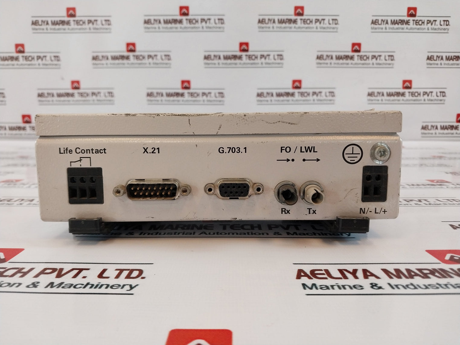 Siemens 7Xv56620Aa00 Gg Communication Converter G.703.1/ X.21 110V-230V 45-65Hz