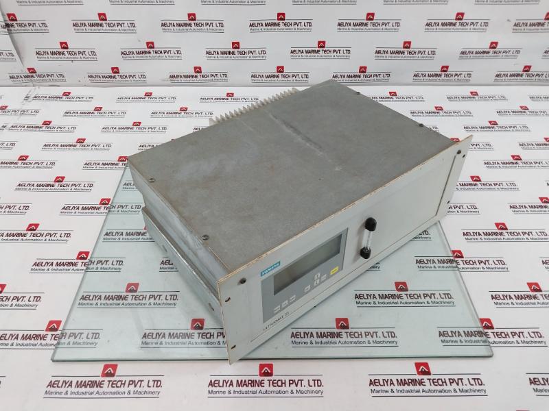 Siemens 7mb2335-0ak00-3aa1 Ultramat 23 Gas Analyzer 230v 50hz 0-2000/10000vpm