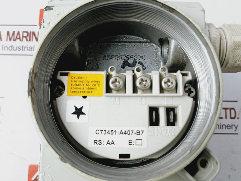 Siemens 7mf4233-1fb10-2nc6-z Pressure Transmitter A5e00256870 2.6 / 10 Bar