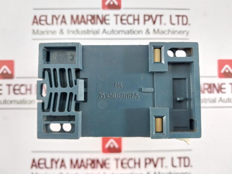 Siemens 7pu4140-2bn20 On Delay Timer, 10s-100h, 200-240v Ac