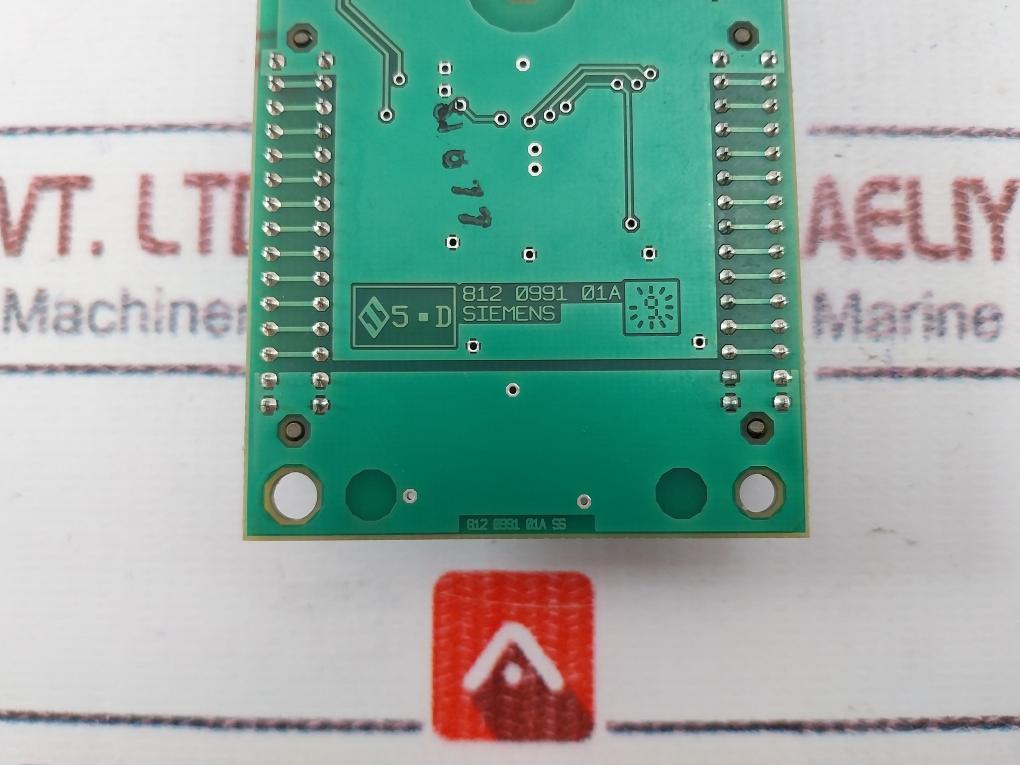 Siemens 812 0992 01 Industrial Interface Module With Connectors