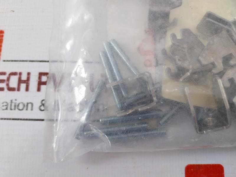 Siemens A5e01058571 Panel Mounting Bracket Kit (1 Packet)