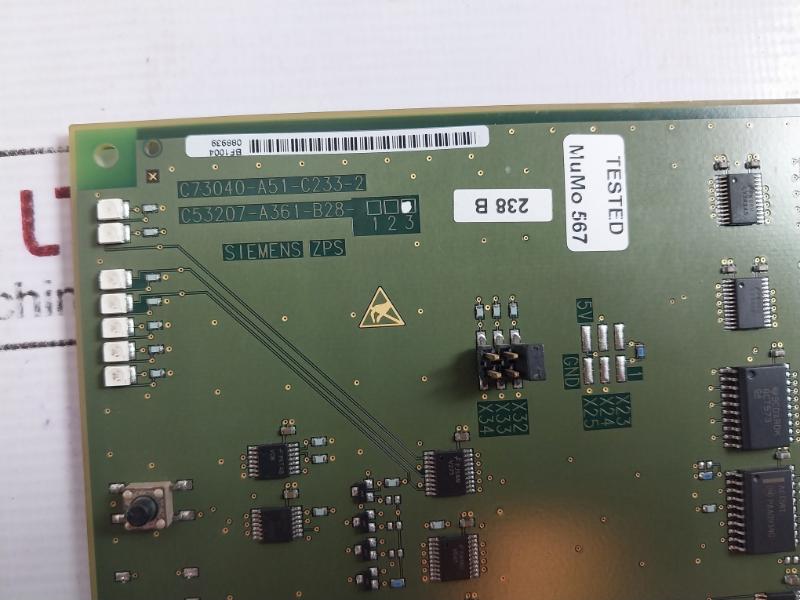 Siemens C73040-a51-c233-2 Printed Circuit Board C53207-a361-b28-3