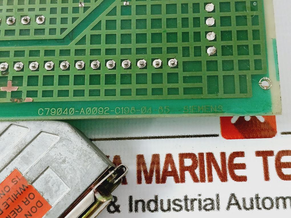 SIEMENS C79040-A0092-C198-03-86 Interface Card 6ES5 312-5CA11