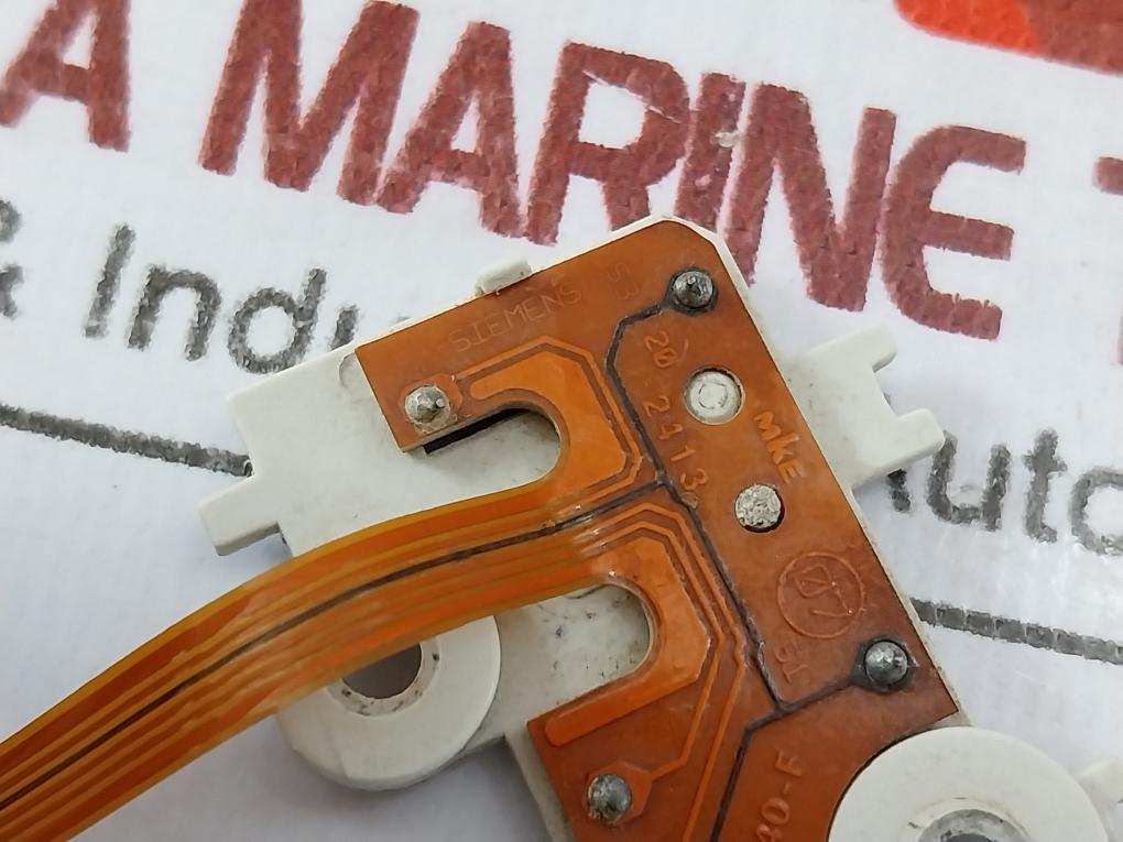 SIEMENS C79040-A8410-C162-06-SS Display For Sitrans Pressure Transmitter A5E0018