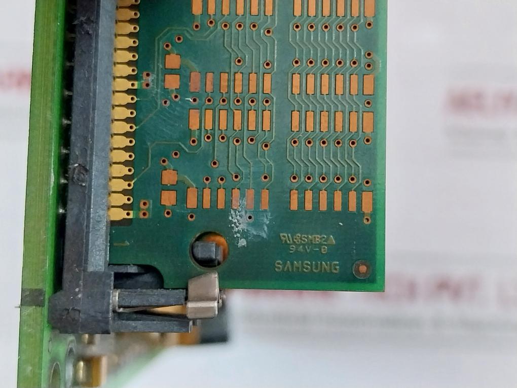 Siemens C79040-a9540-c32-04-85 Printed Circuit Board 94V-0 C79040-a9540C32-04-86