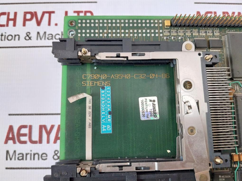 Siemens C79040-a9540-c32-04-85 Printed Circuit Board 94V-0 C79040-a9540C32-04-86