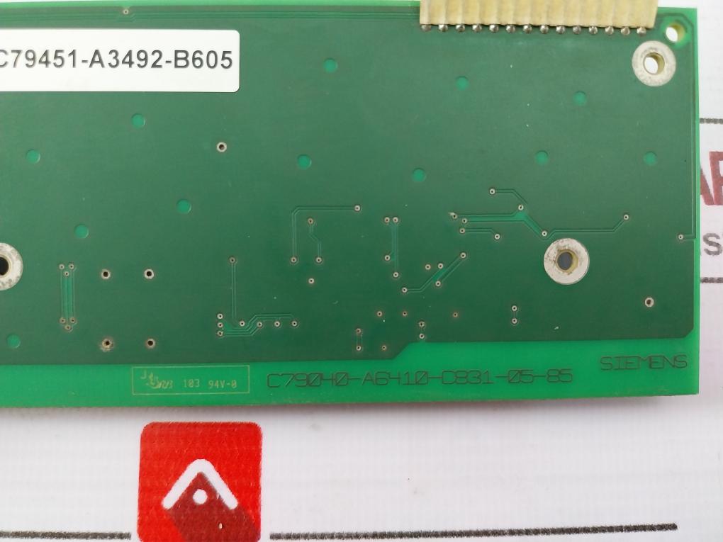 Siemens C79451-a3492-b605 Keypad Printed Circuit Board Card 94V-0