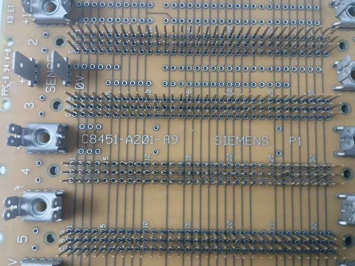 Siemens C8451-a201-a9 Plc Card Slot Back Plane Ppc-b 94 V-0
