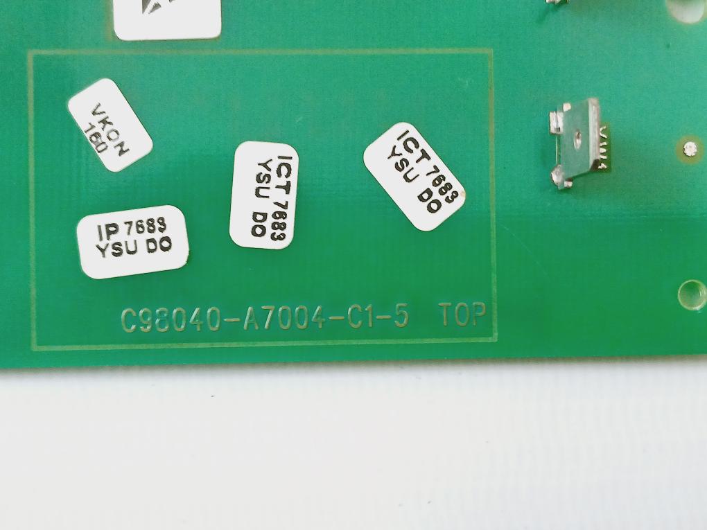 Siemens C98040-a7004-c1-5 Printed Circuit Board 94v