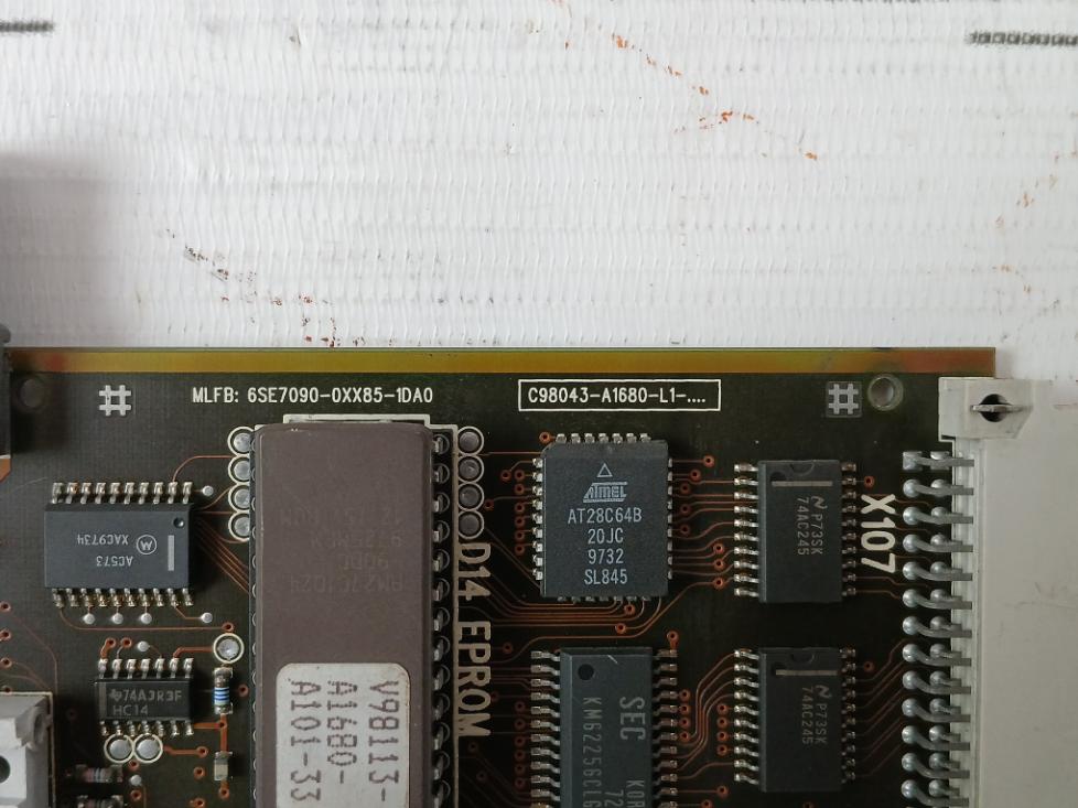 Siemens C98043-a1680-l1 Control Module C98040-a1680-p2-3-z186 6Se7090-0Xx85-1Da0