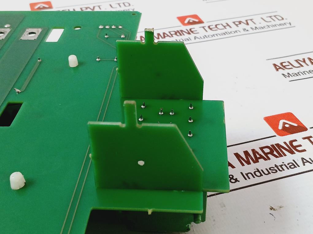 Siemens C98043-a7010-l2-5 Drive Board C98040-a7010-c1-2