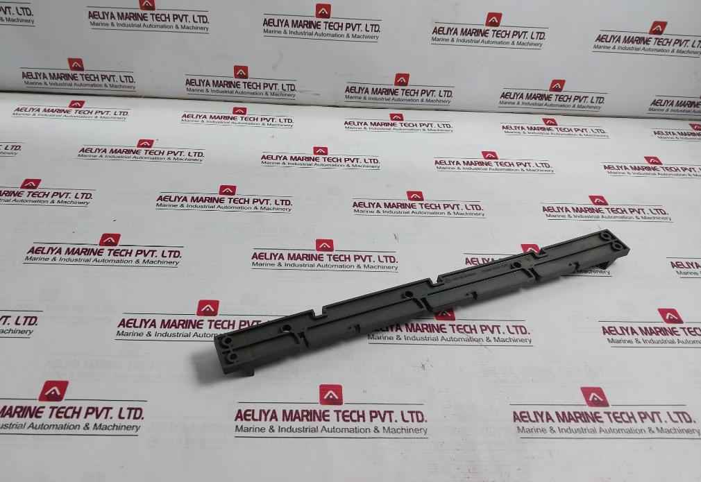 Siemens C98130-a1234-c497-02 Mounting Plate
