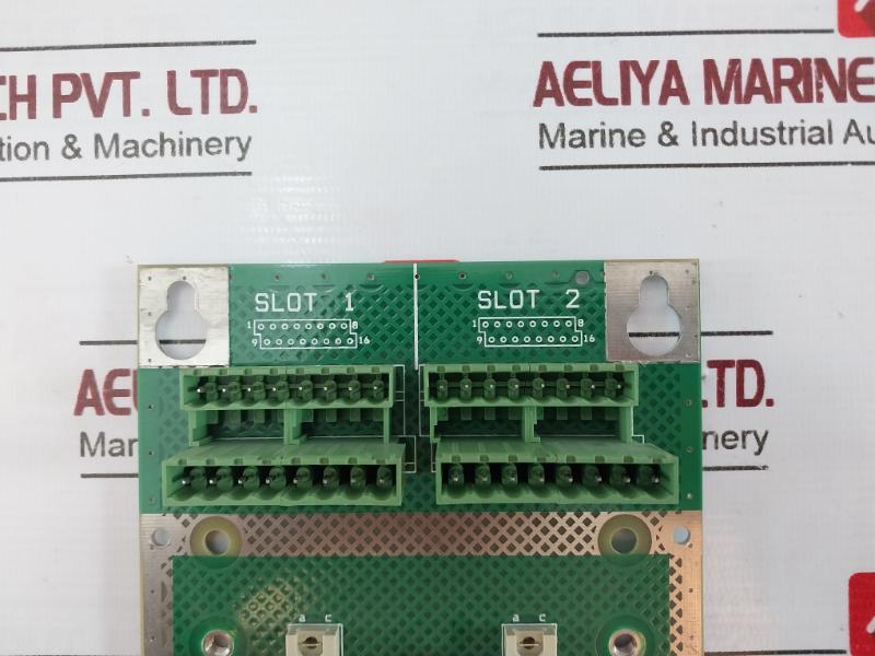 Siemens Cc-2 Module Card Cage Set Rev 1 500-633440 1104291600056