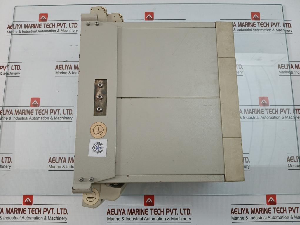 Siemens Comparison Protection Relay 7Ut5121-4Da00-0B/Jh 50,60 Hz