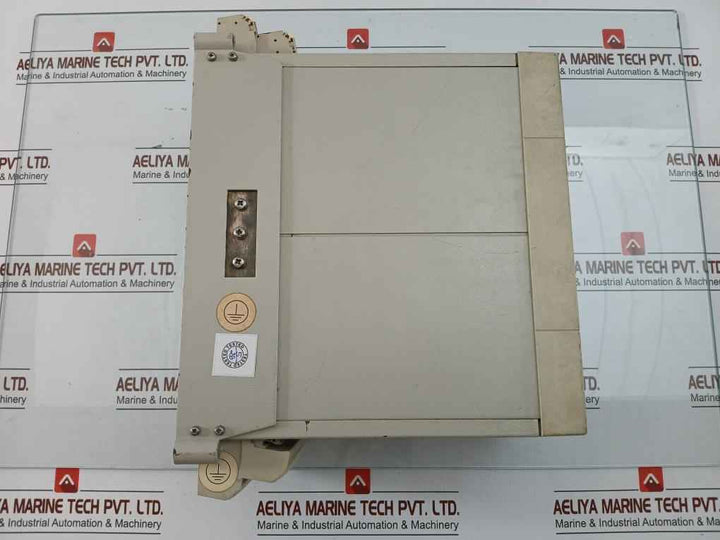 Siemens Comparison Protection Relay 7Ut5121-4Da00-0B/Jh 50,60 Hz